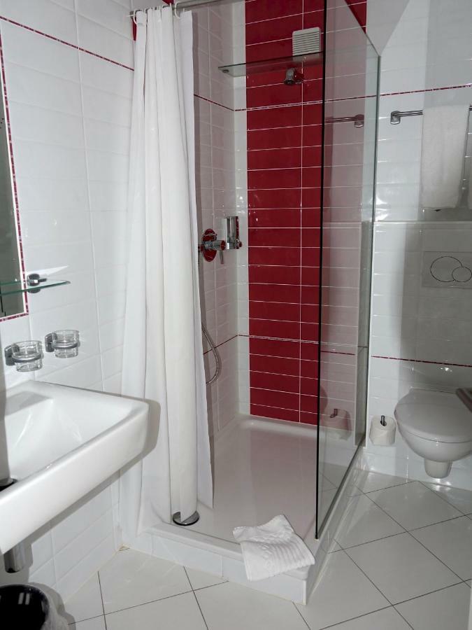 Stadthotel Langenfeld Langenfeld  Luaran gambar